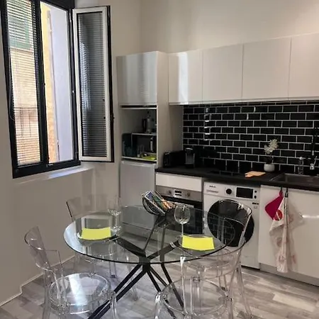 Apartamento T2 A 2 Pas Du Port